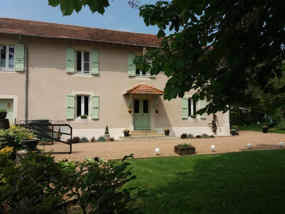 Domaine Serrot Saint-Elix-Theux Exterior photo